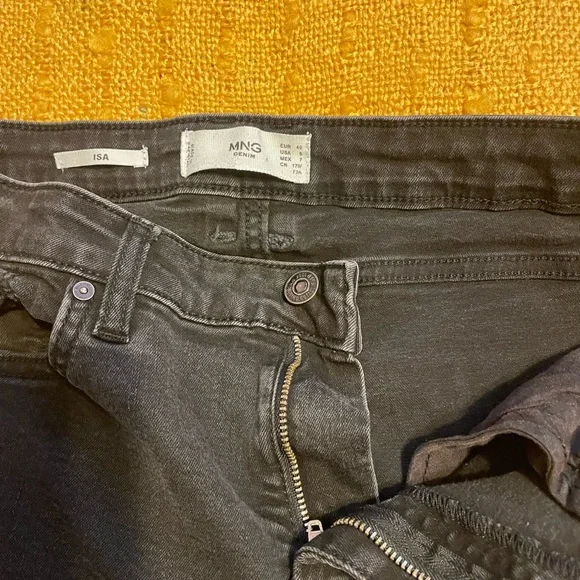 Black Mango Cropped Skinny Jeans - Picture 8 of 10